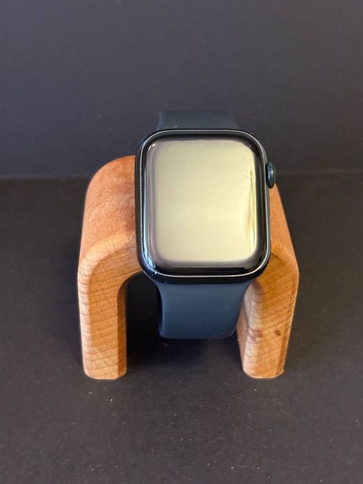 Apple Watch Series 8 midnight 45mm