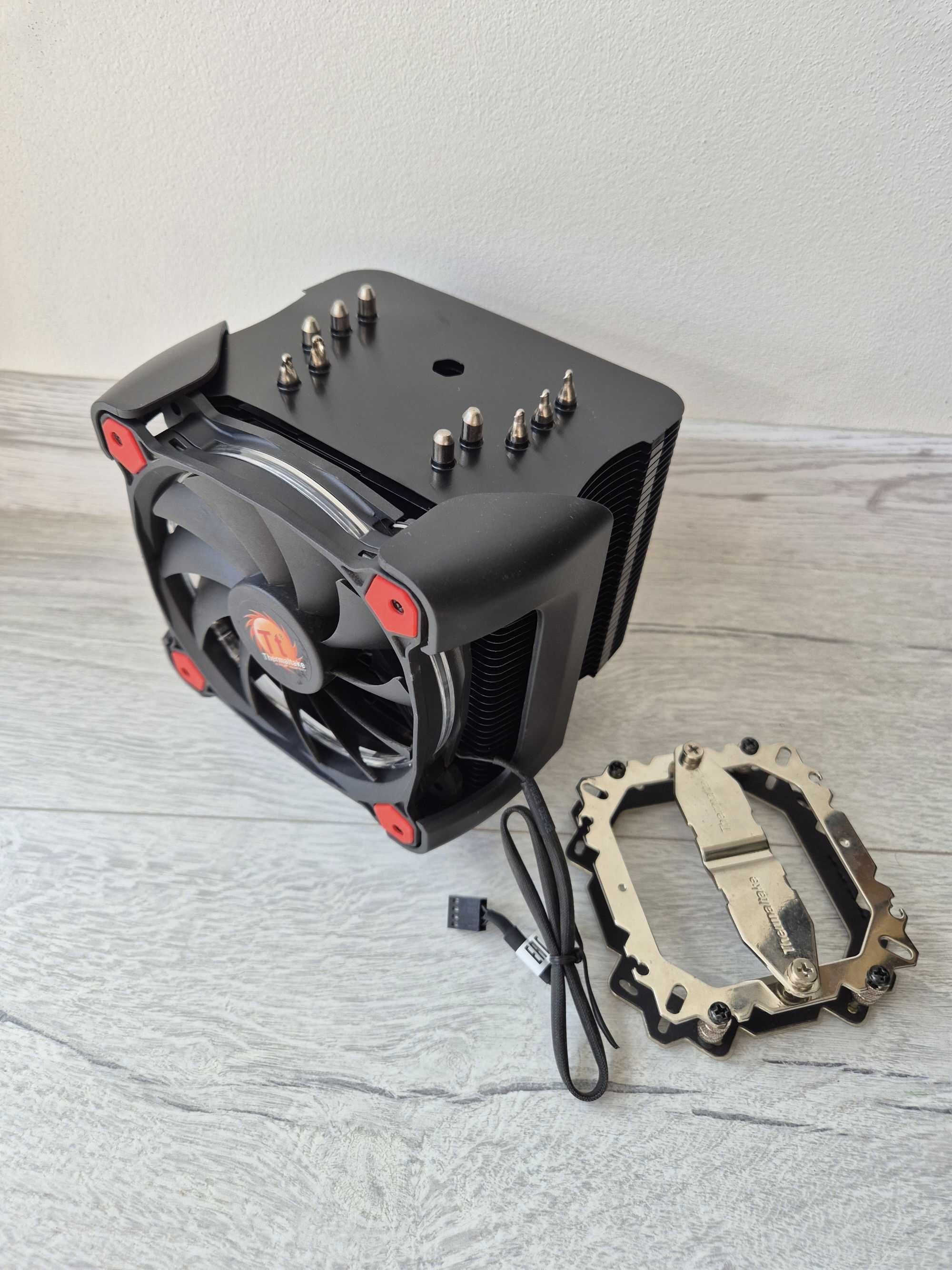 преміум велика башта кулер Thermaltake Riing Silent 12 Pro Red AMD AM4