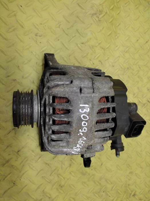 hyundai i30 i 1.6 crdi alternator 373002a500