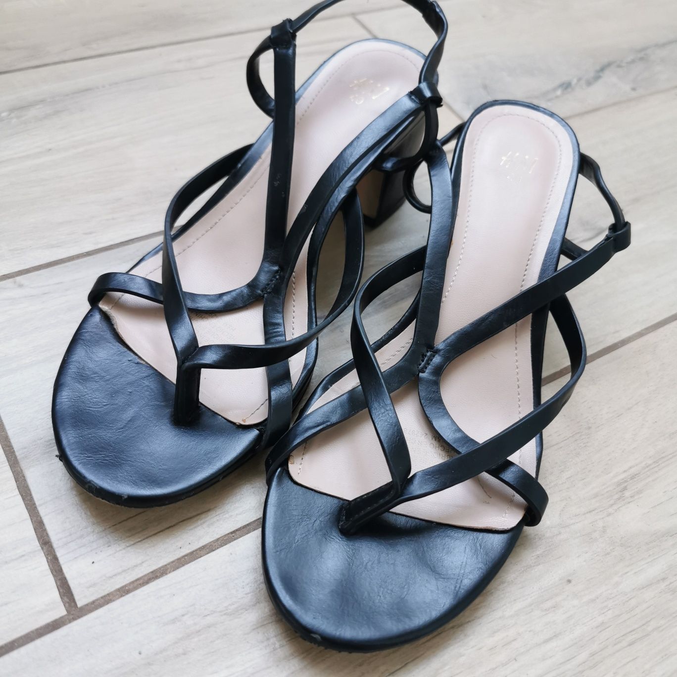 H&m sandały 40 na slupku