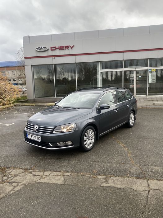 Volkswagen Passat B7 2011 1.6TDI хорошее состояние