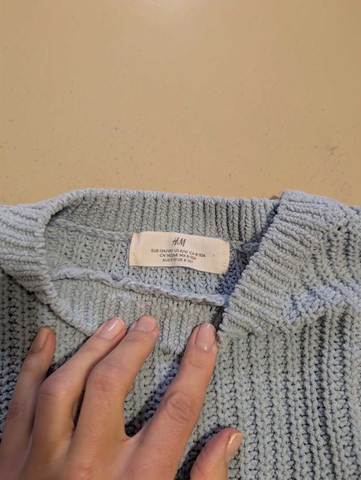 Komplet sweterków HM rozmiar 140