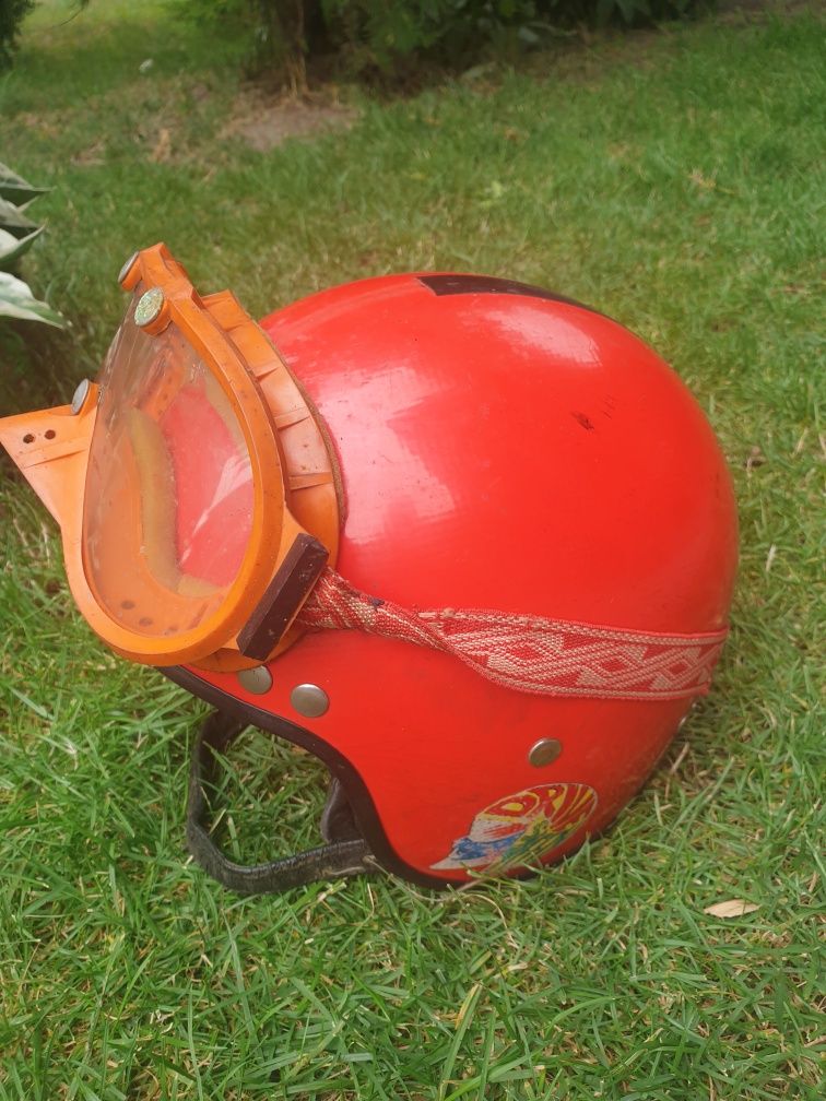 Kask orzeszek PRL