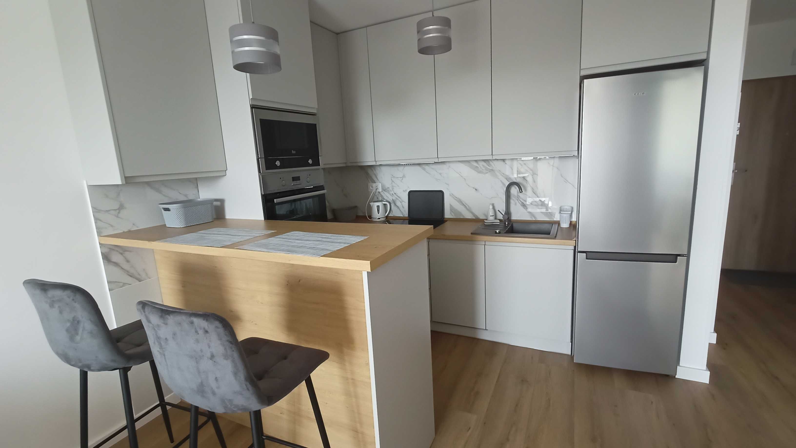 Dwupokojowe mieszkanie (43m2), miejsce w garażu podziemnym