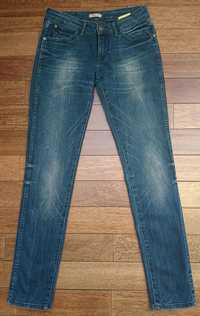 spodnie jeans Wrangler