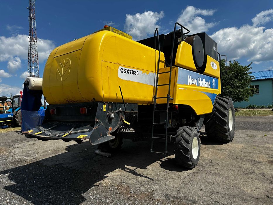 Комбайн зернозбиральний New Holland CSX 7080, 2010 р.в.