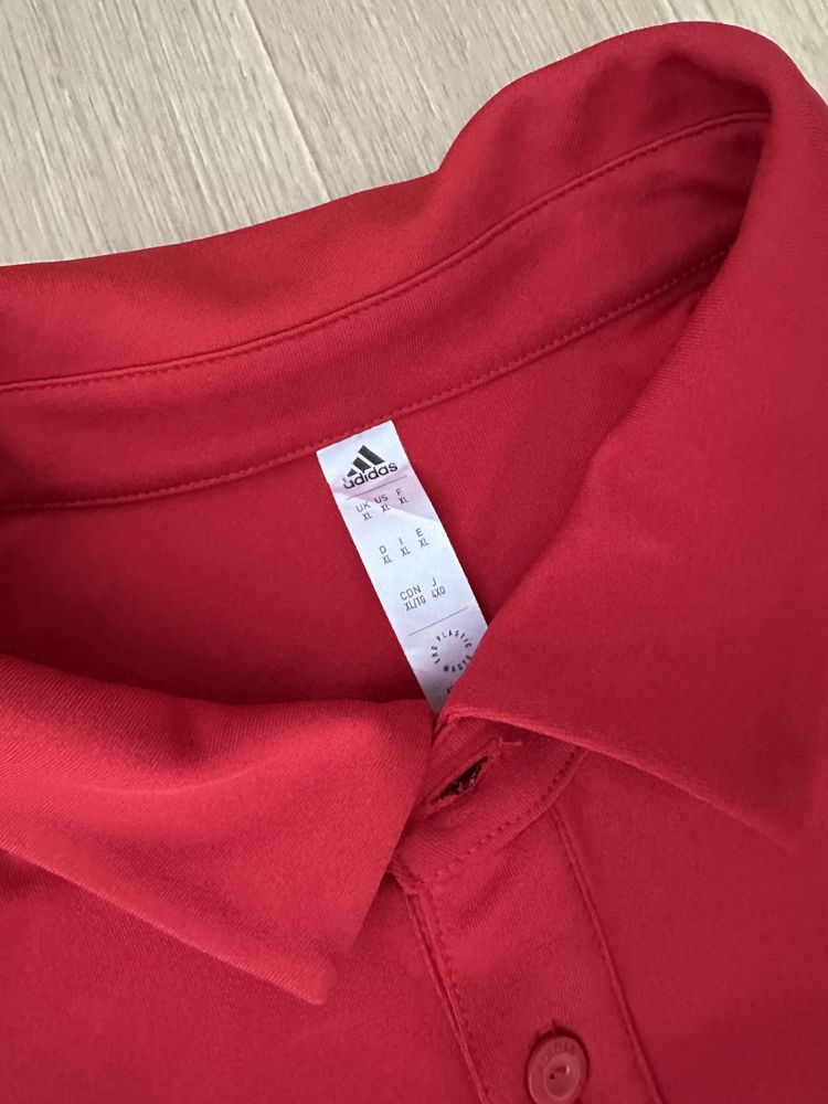 Czerwona koszulka z kolnierzykiem polo Adidas rozmiar XL męska
