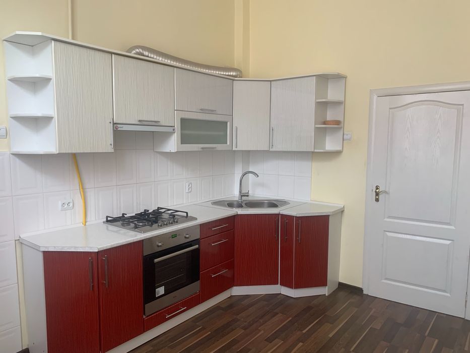 Продаж 1 кім квартири ЦЕНТР міста, вул. Січових Стрільців