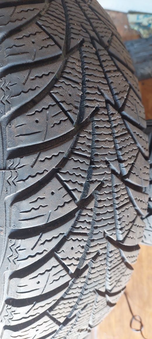Шини Rosava SnowGard 175/70 R14