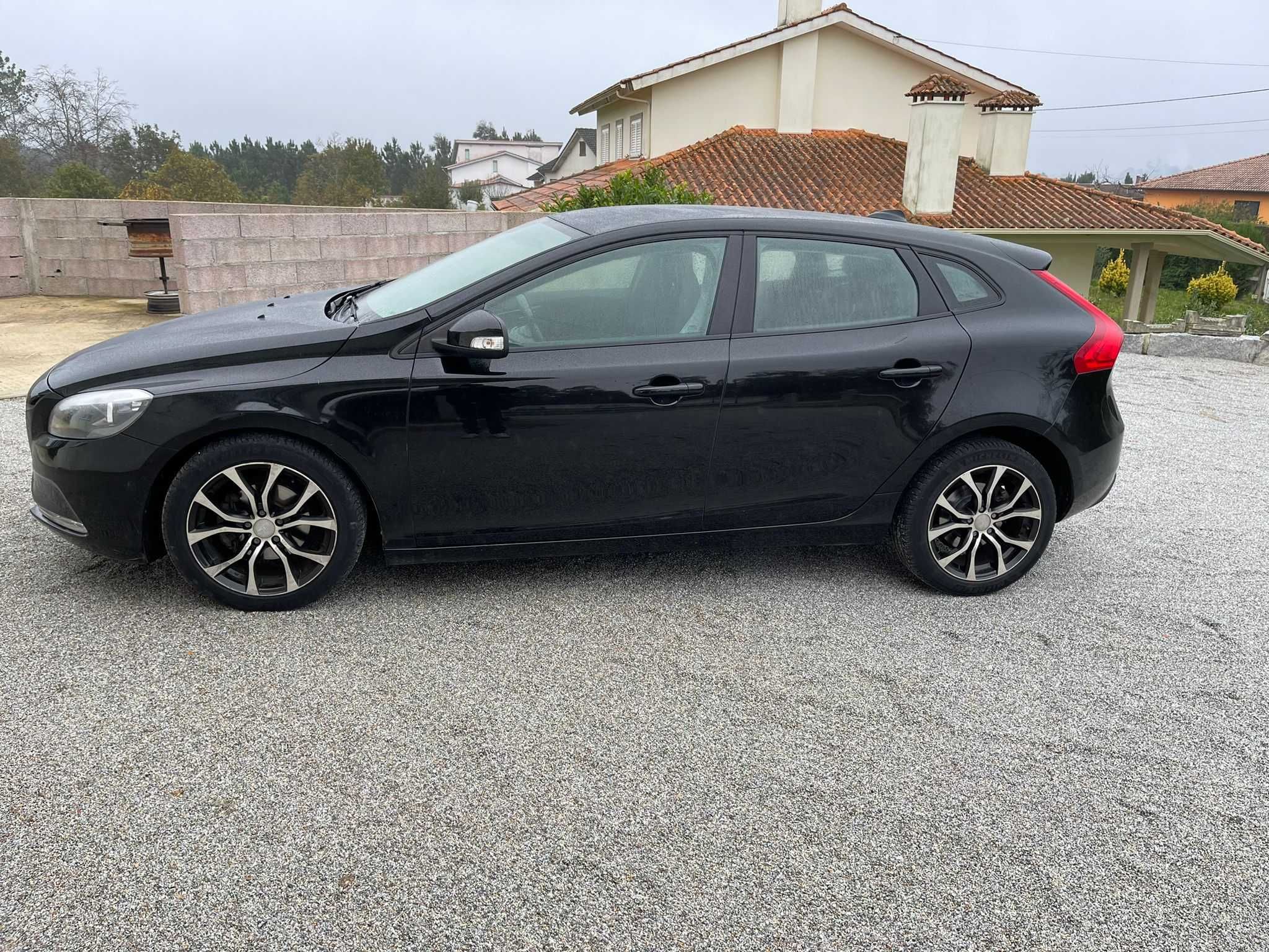 Volvo V40 1.6 D2