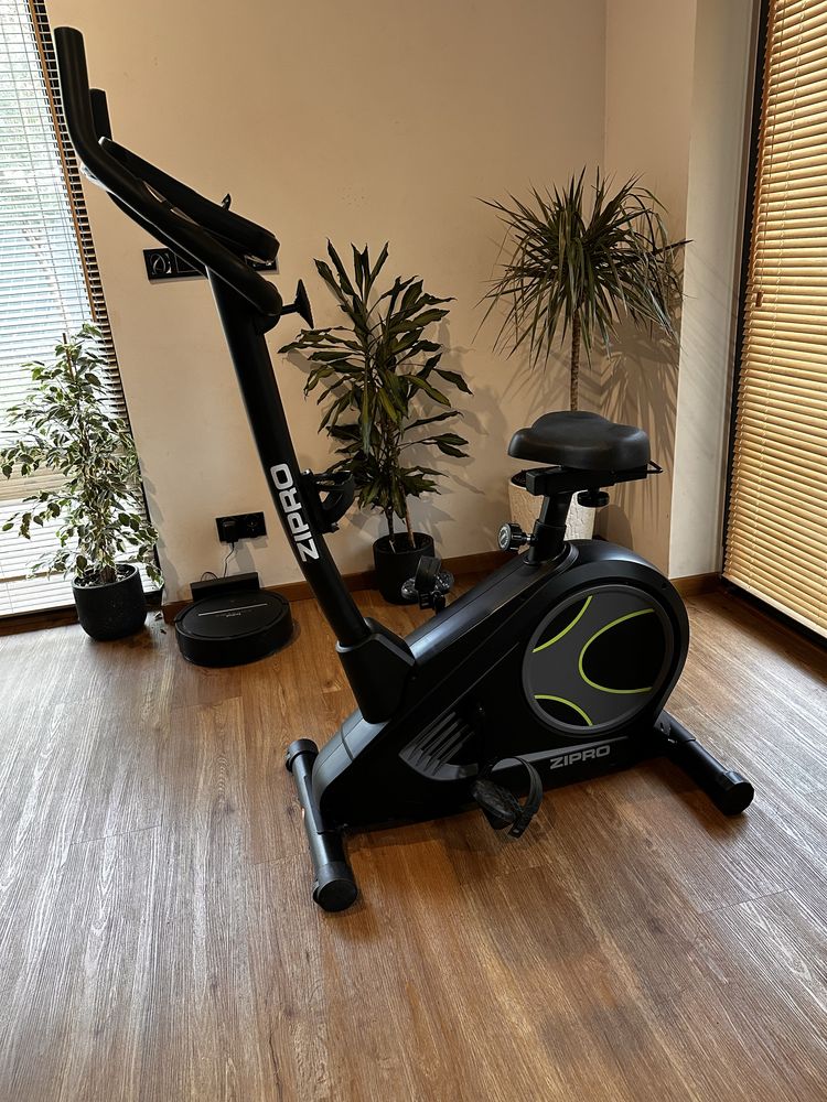 Rower stacjonarny Zipro Flame