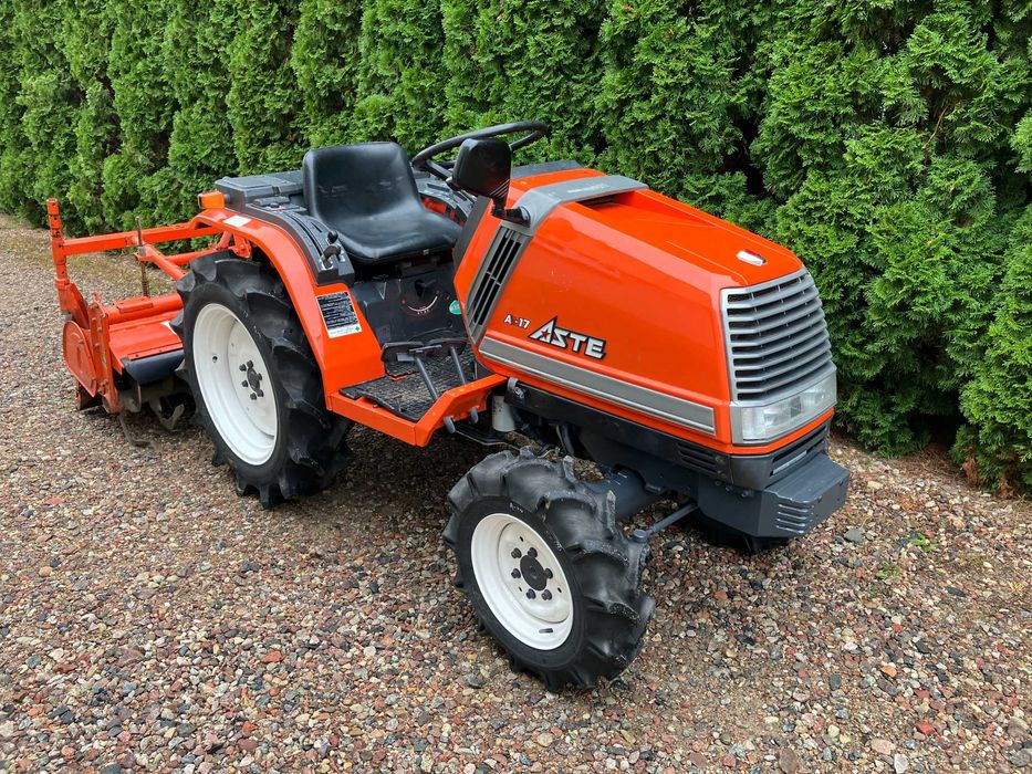 Mini Traktor Kubota A17 Ciągnik Sadowniczy Ogrodniczy Komunalny