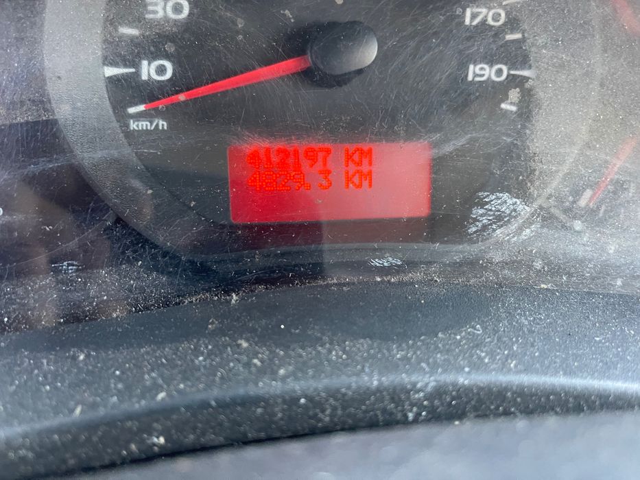 Samochód dostawczy Renault Kangoo