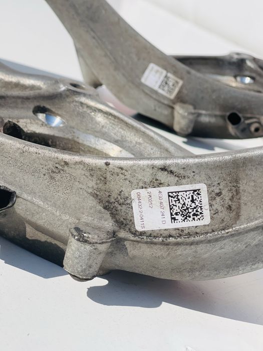 Цапфа Поворотний Кулак Audi A6 C7 Розборка Шрот Ауді А6 С7