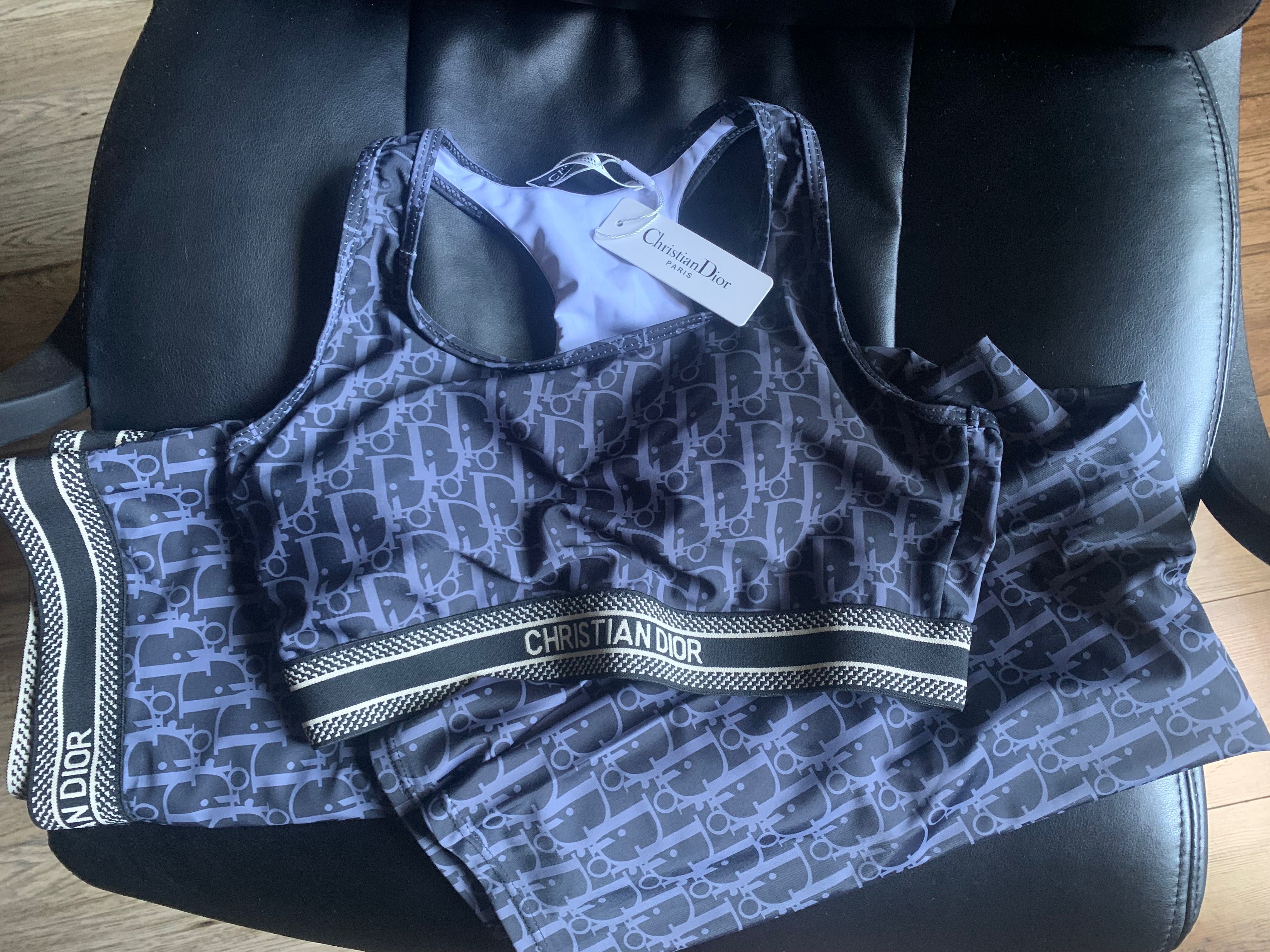 Komplet top i legginsy dior