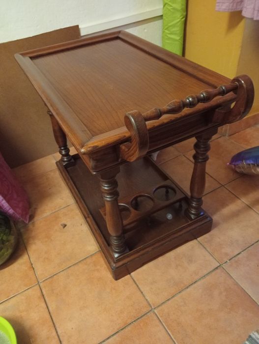 Carrinho de bebidas ou para chá