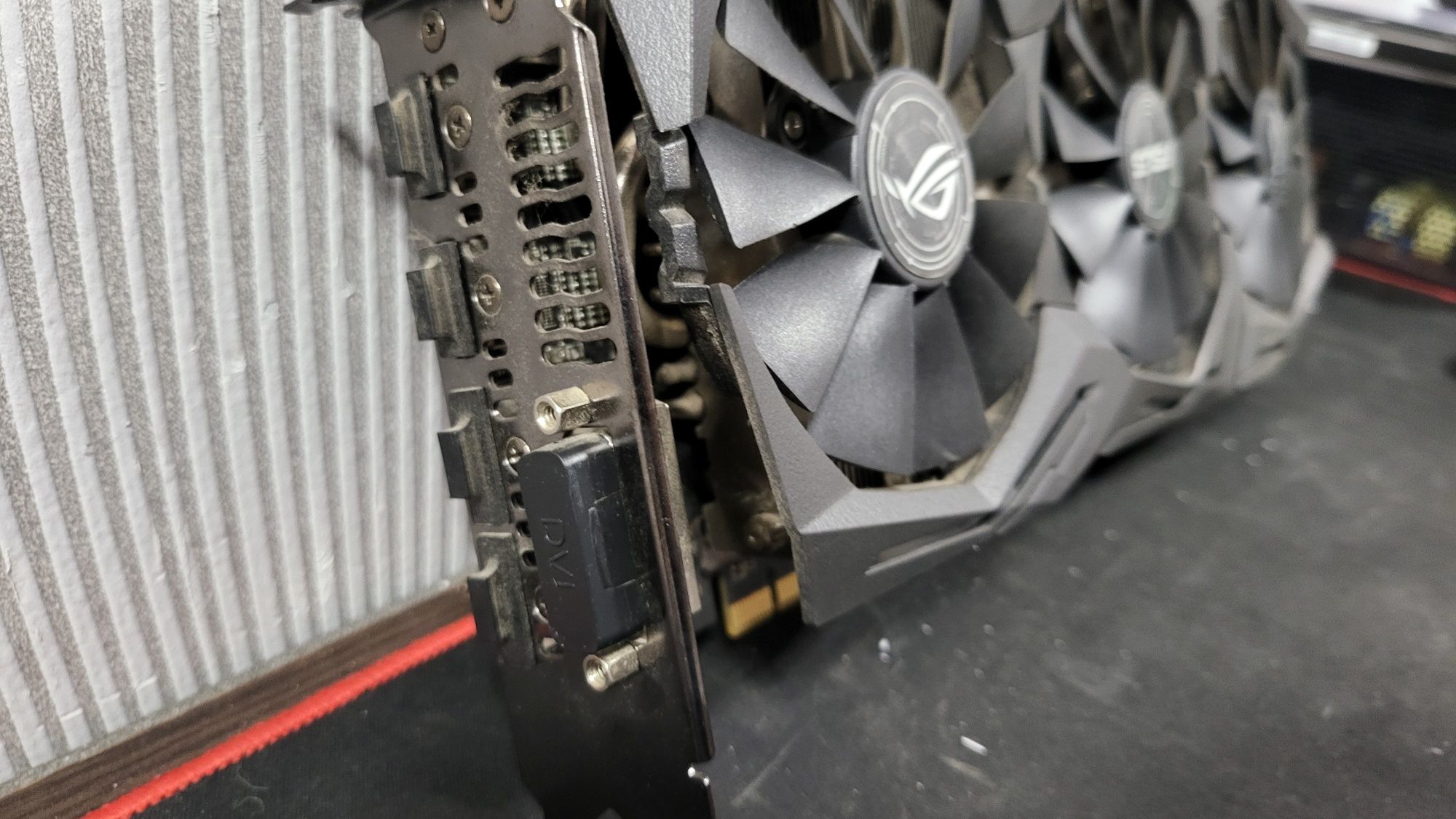 Игровая видеокарта Asus Rx 580 8Gb Strix Top Edition