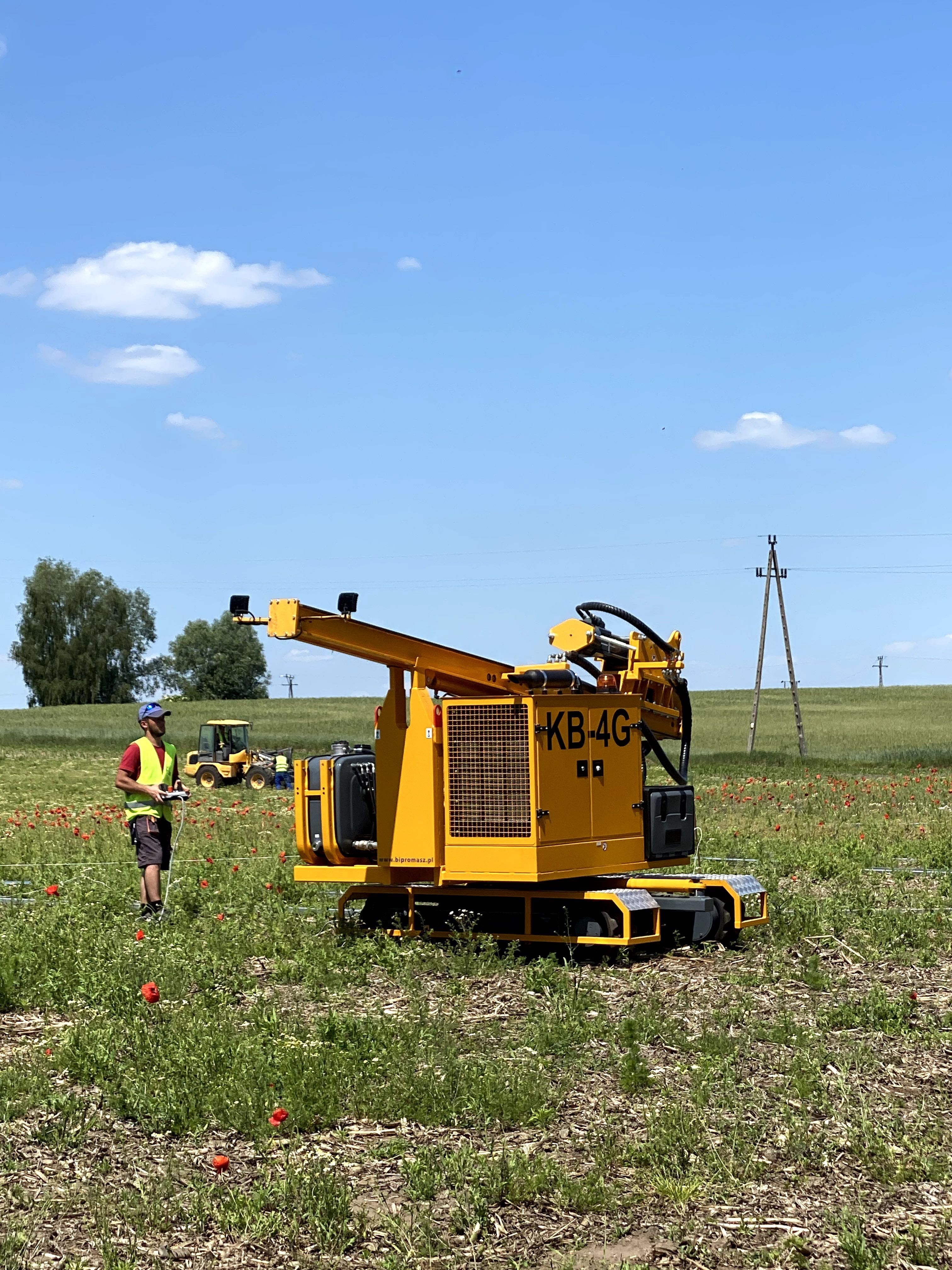 Projektowanie/Kafarowanie/palowanie/montaż farm fotowoltaicznych