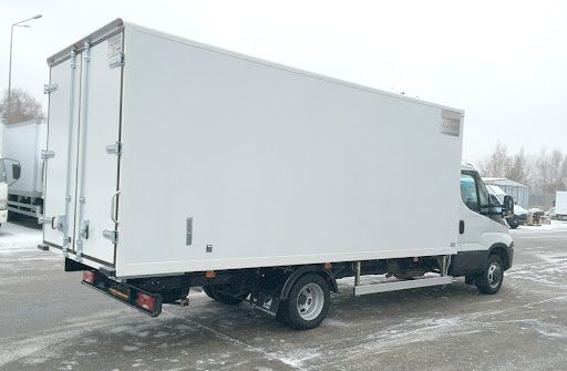 Вантажні перевезення будка термічка