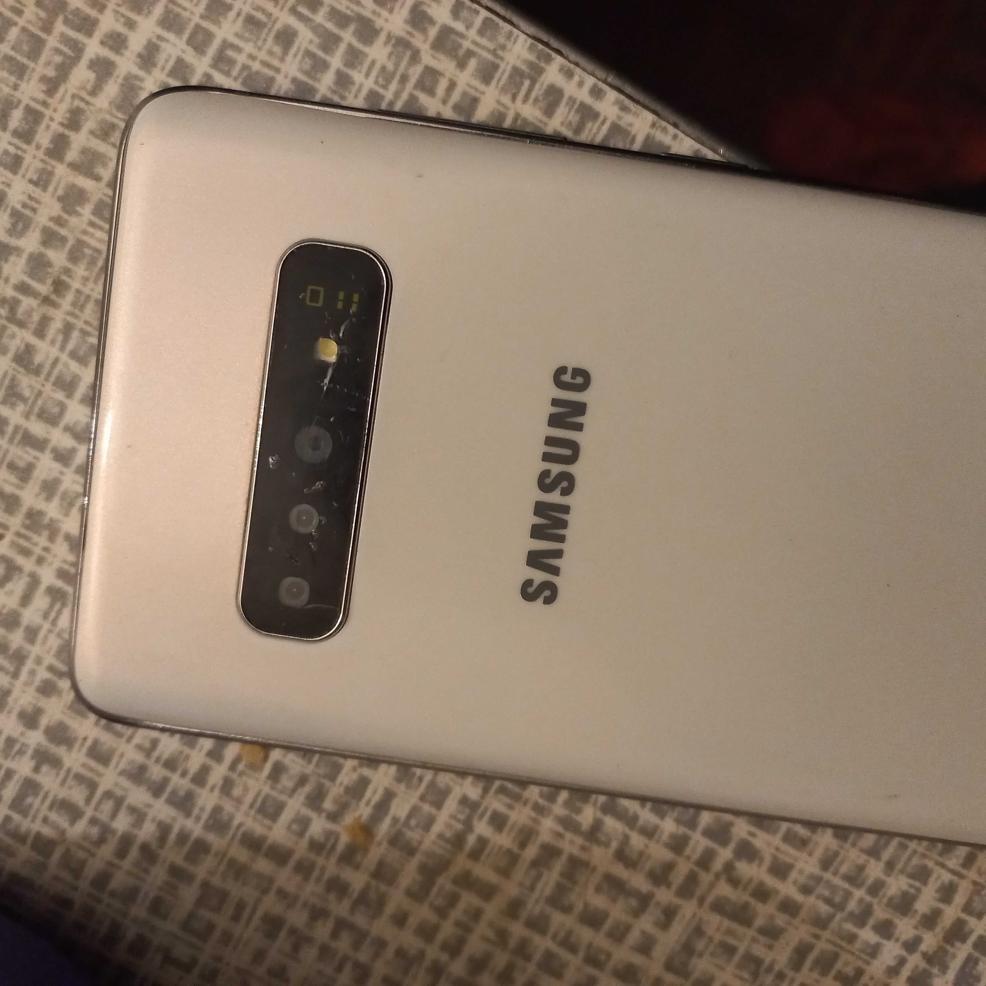 Samsung Galaxy S10