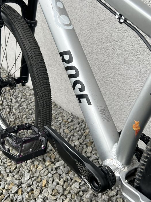 rose the bruce 2 alaudark  2024 rozmiar l srebrny