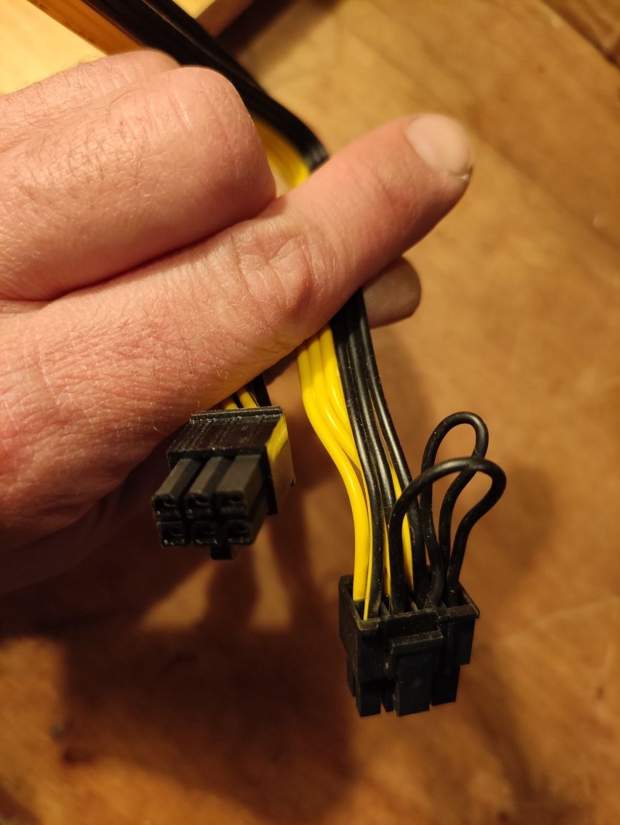 Kabel PCI-E 20szt męski 6pin - 6+2pin