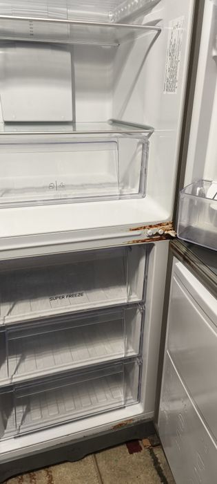 Холодильник срочно! Hotpoint Ariston no frost