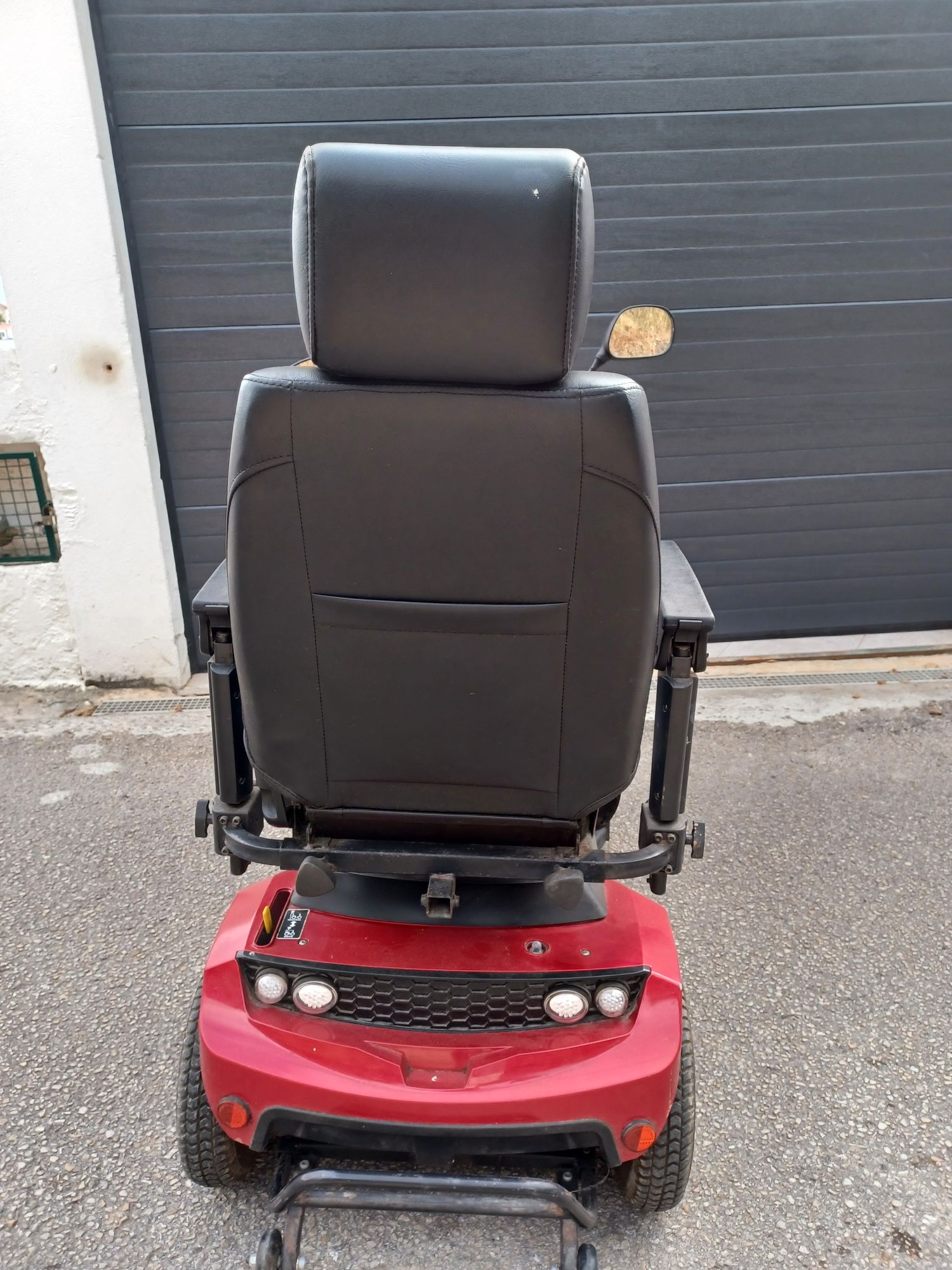 Scooter Eléctrica HCT WiseRed nova