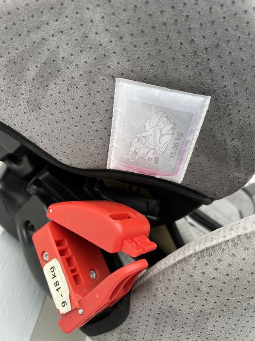 Автокрісло дитяче Rekaro