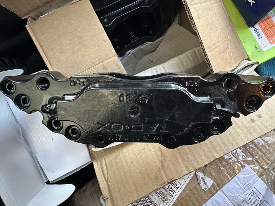 TAROX - Pincas e pastilhas