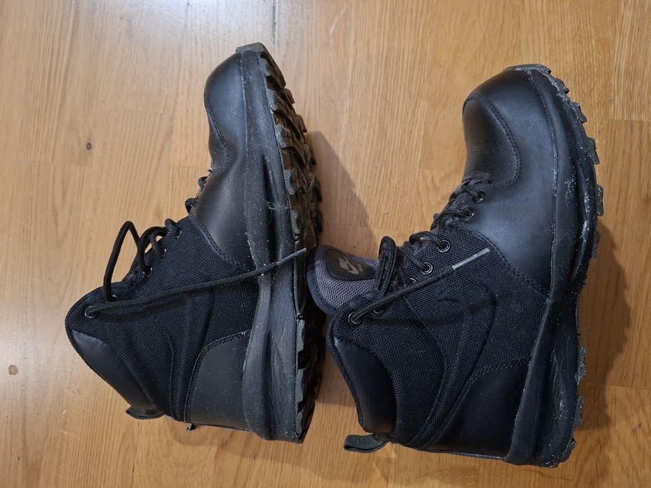 Buty zimowe trekkingowe Nike 39