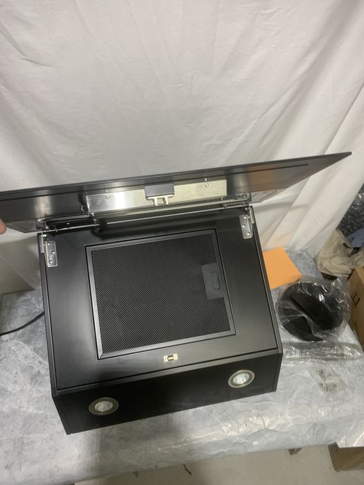 Витяжка кухонна Klarstein Alina  60 см.