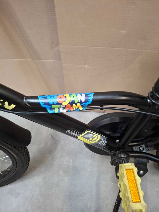 Rower dla dzieci Btwin Dark Hero 16 cali