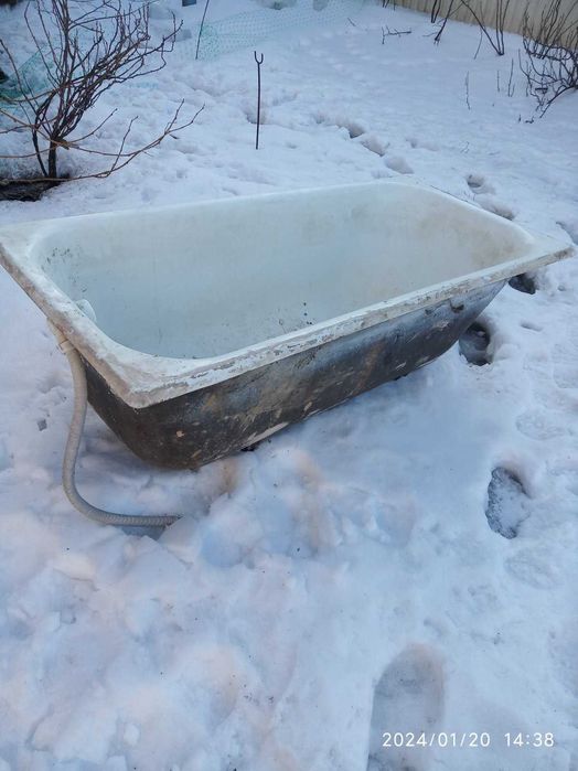 Ванна чугунная  продам