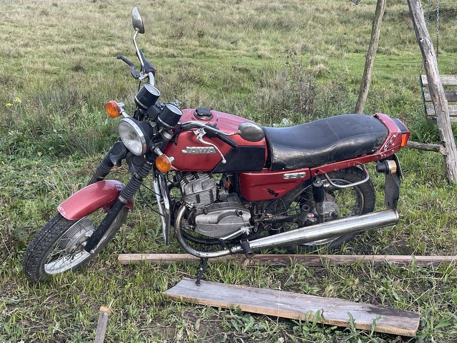 Продається ЯВА 638, 12 в., на повному ходу