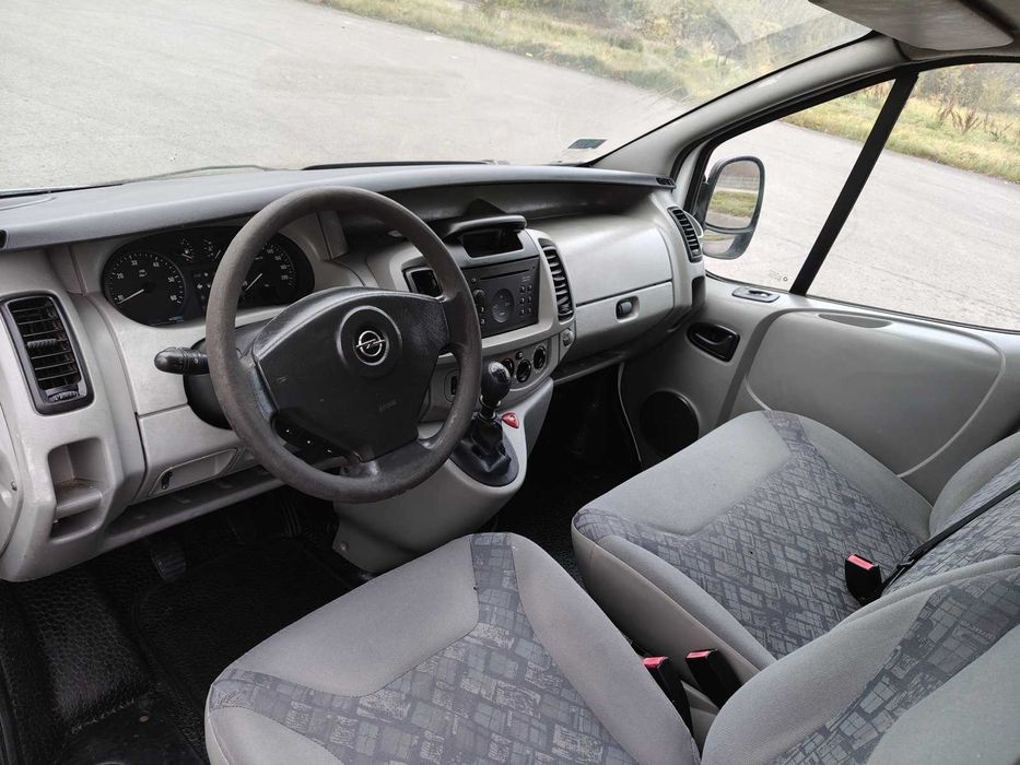 OPEL VIVARO 2004r LONG 1.9DCI 6 Biegów PAKA 2.9M Ładowność 1200kg