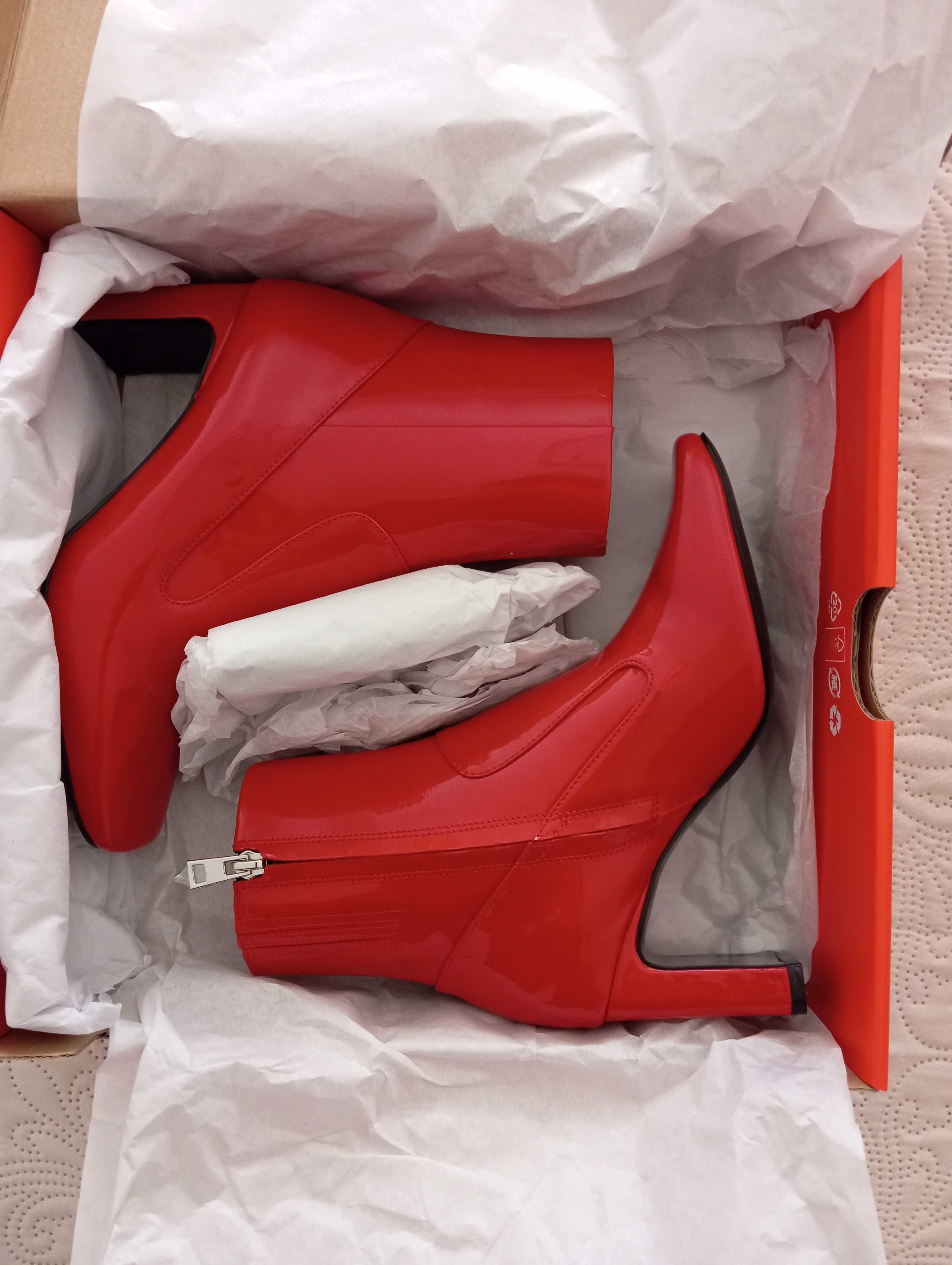 Botas Botim vermelho Diesel D Millenia 36