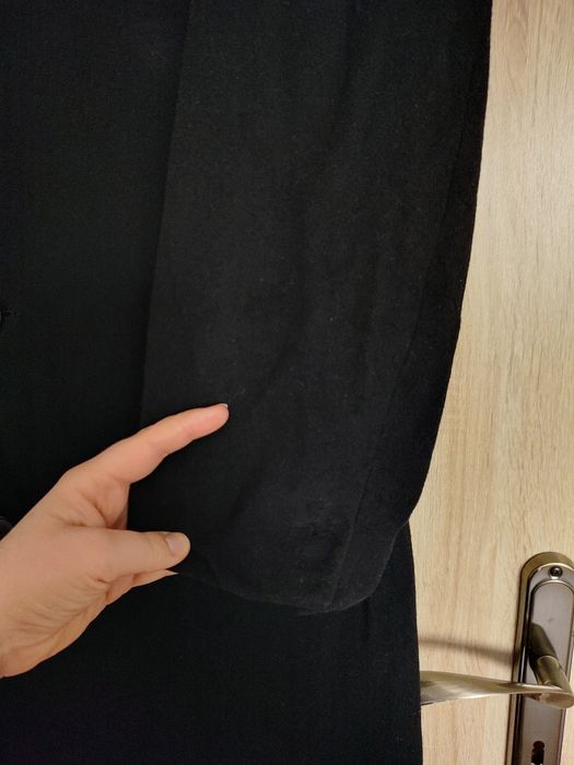 Płaszcz zimowy czarny męski Hugo Boss L XL rozmiar 50 klasyczny welna