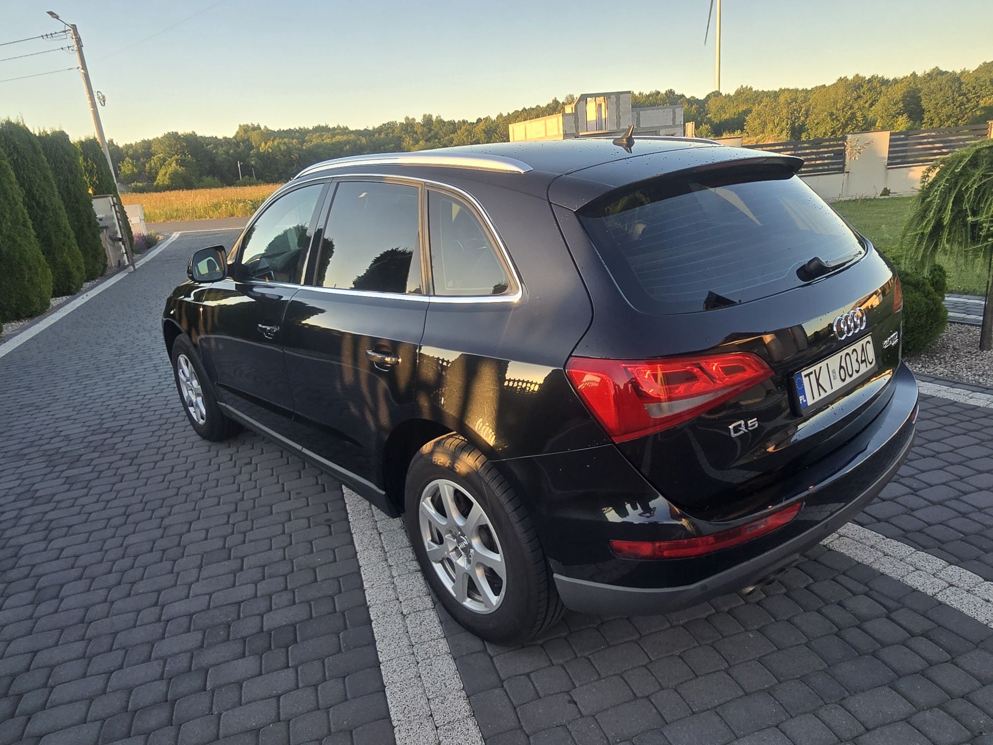 Audi q5 8r, 2009 rok, 2. 0 tdi, manual