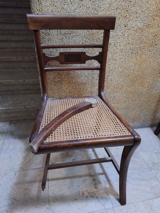 Cadeira para restauro
