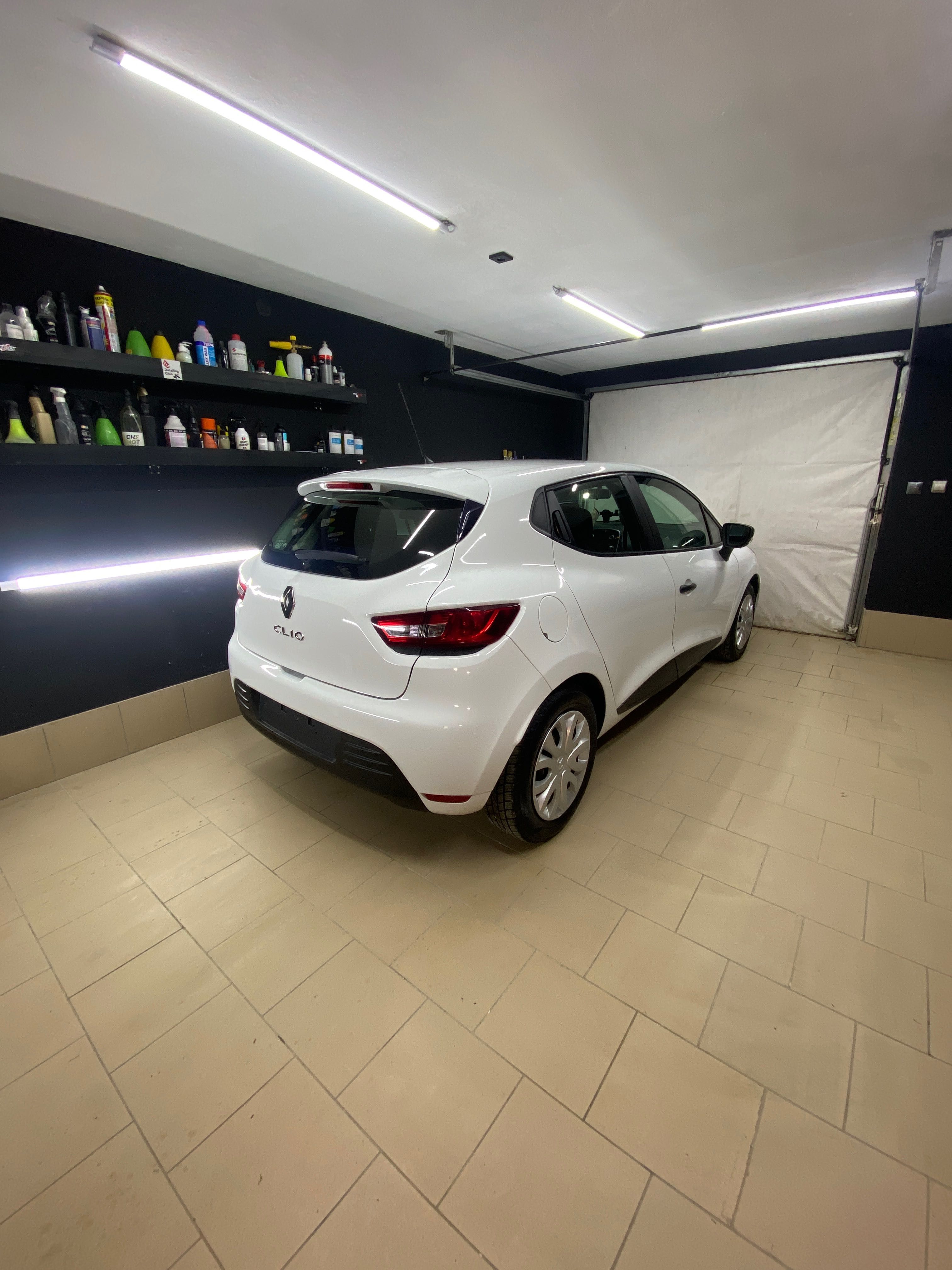 Detailing Korekty Lakieru Czyszczenie Wnetrz Przyciemnianie Szyb