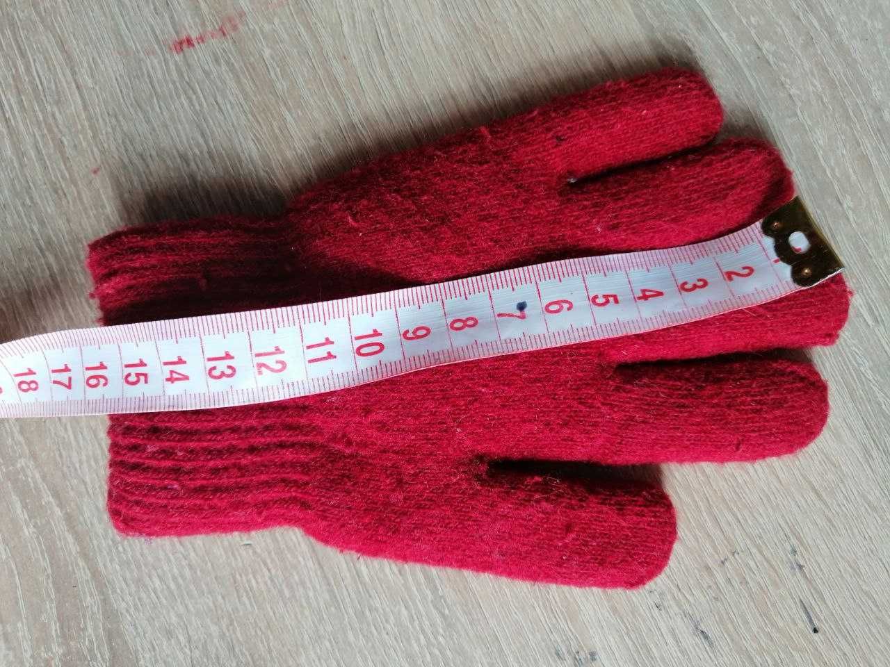 Дитячі перчатки, рукавички, пальчата на 4-6 років