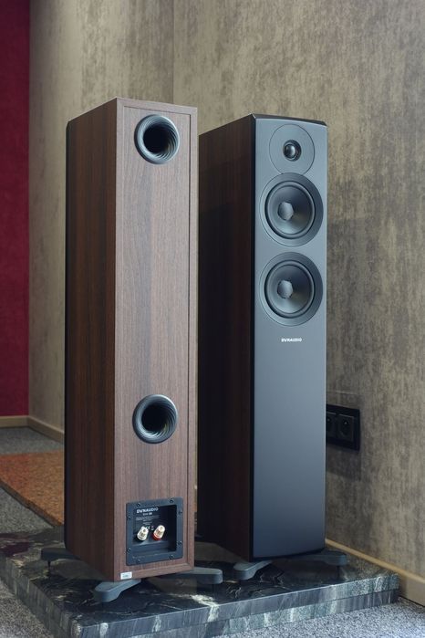 Dynaudio Emit 30 Walnut Para - Outlet