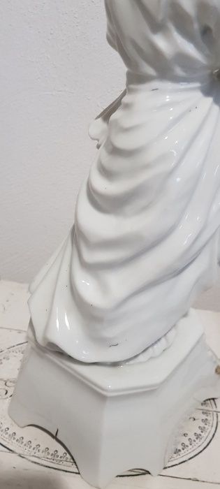 Figurka porcelanowa Madonna po 1850 Śląsk