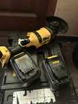 Szlifierka katowa dewalt 414 uszkodzone baterie uzywane