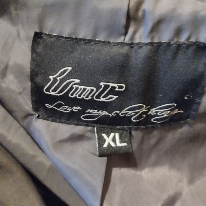 Шкіряна жіноча курточка, косуха.