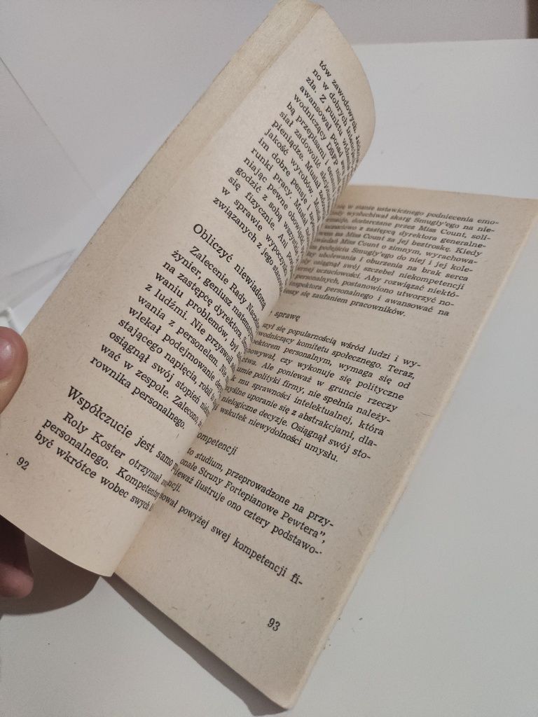 Zasada Petera dlaczego wszystko idzie na opak - Dr Laurence J. Peter