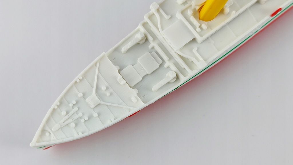 HMHS Britannic - Model 3D - 269mm (Skala 1:1000) - metalowe wstawki