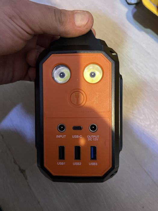 Przenośna Stacja Zasilania 300w 80.000mAh AC 230V, DC 12V, USB-C