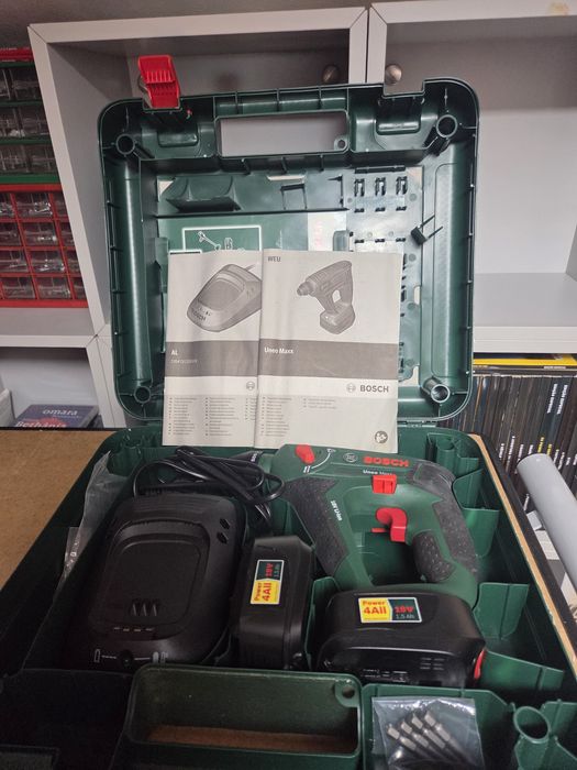 BOSCH Uneo Maxx Martelo Perfurador sem fio